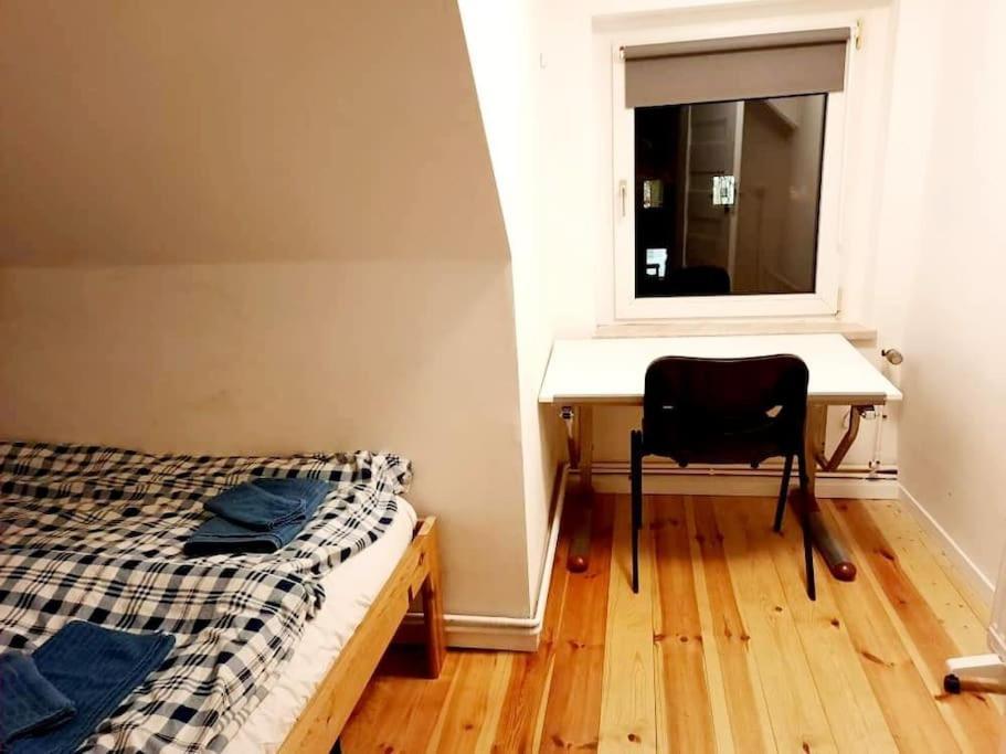 Appartement With Parking In 11 *